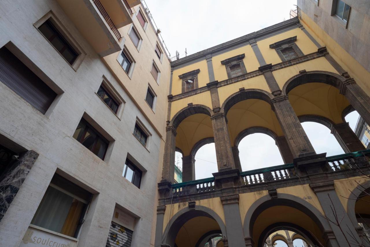Toledo3 Hotel Naples Exterior photo